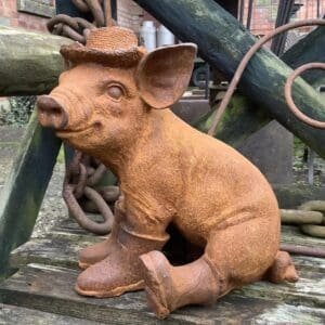 Garden Sculpture Rusty Metal Cast Iron Pig In Wellies