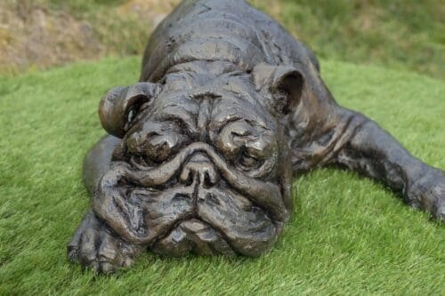 Garden Sculpture Bronze Lying English Bulldog Sculpture