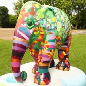 Street Decorative Life-Sized Baby Elephants Fiberglass Statue